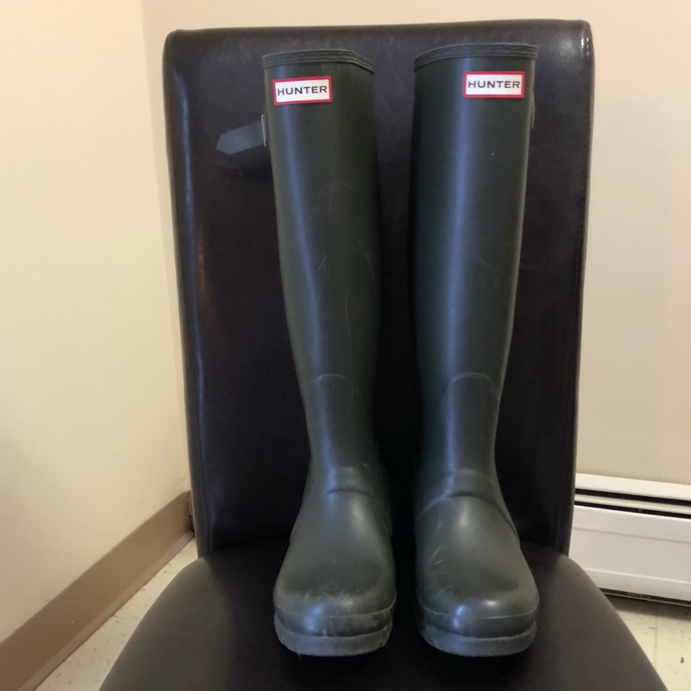 Women’s tall hunter boots